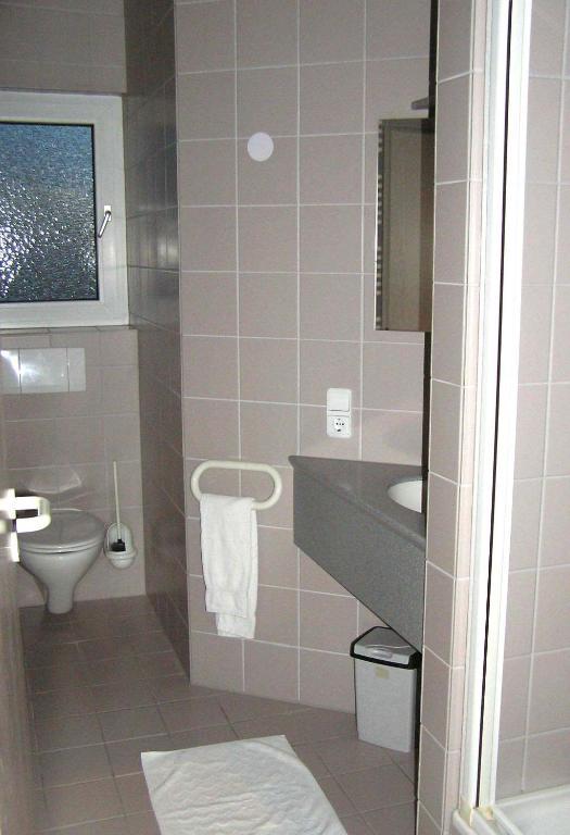 Hotel Pfaffenhof Lich Chambre photo
